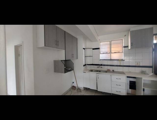 3 BEDROOM APARTMENT FOR SALE IN LAUDIUM